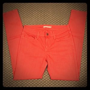 EUC Pink Levi’s 710 Super Skinny Jeans *Size 28*